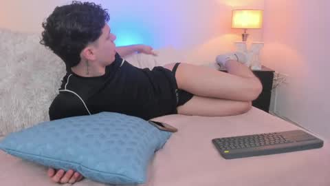 Mykel   online show from April 4, 8:28 pm