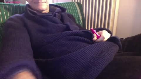 Bi sexy guy lovense hush is on private is open or password show tip if you like. online show from January 10, 2:34 pm