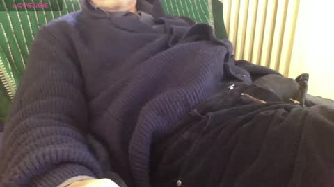 Bi sexy guy lovense hush is on private is open or password show tip if you like. online show from March 8, 8:19 am