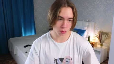 Mickey online show from January 5, 6:24 pm