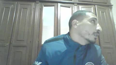 Snapshot of nadirff16 chatting on December 24, 12:55 pm V online show from December 24, 12:55 pm