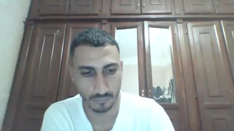 Snapshot of nadirff16 chatting on December 17, 2:11 pm V online show from December 17, 2:11 pm