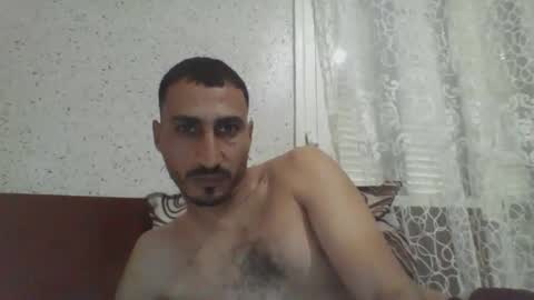 Snapshot of nadirff16 chatting on December 2, 2:06 pm V online show from December 2, 2:06 pm