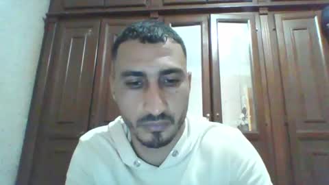 Snapshot of nadirff16 chatting on February 2, 1:41 pm V online show from February 2, 1:41 pm