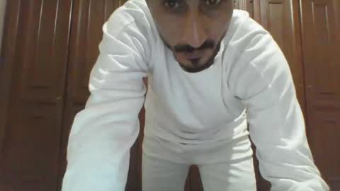 Snapshot of nadirff16 chatting on December 14, 12:55 pm V online show from December 14, 12:55 pm