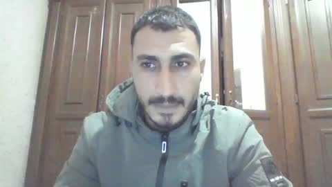 Snapshot of nadirff16 chatting on January 16, 1:14 pm V online show from January 16, 1:14 pm