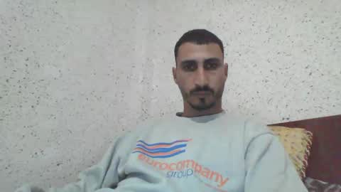 Snapshot of nadirff16 chatting on December 8, 12:52 pm V online show from December 8, 12:52 pm