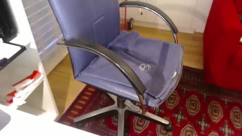 Nakedwanker10 online show from February 5, 6:56 am