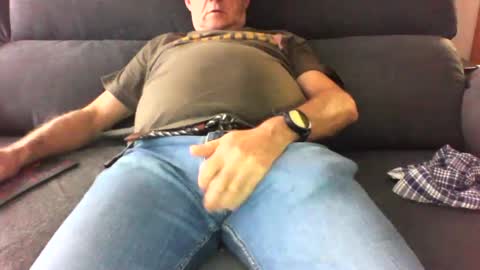 nano22968832 online show from January 31, 3:22 pm