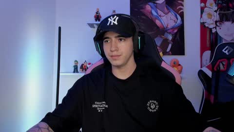 sebastian online show from December 31, 10:15 am