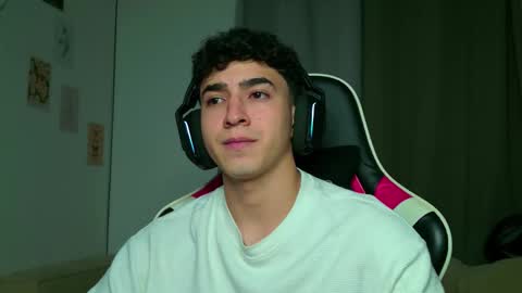 sebastian online show from October 1, 4:38 am