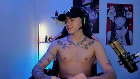 sebastian online show from December 15, 5:56 am