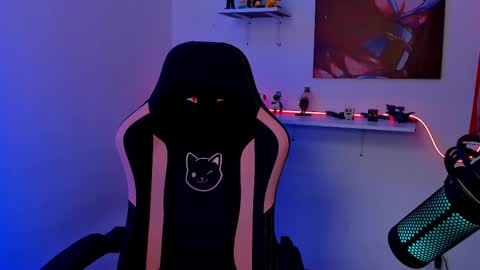 sebastian online show from February 19, 5:16 pm