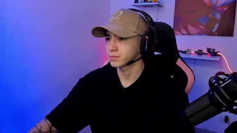 sebastian online show from February 20, 5:07 pm