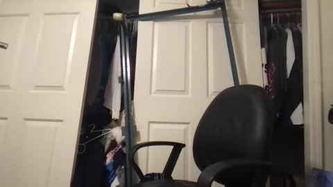 natetheexplorer online show from February 19, 4:20 am