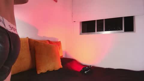   online show from November 24, 6:58 am