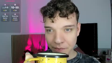 Noah online show from October 27, 12:40 pm