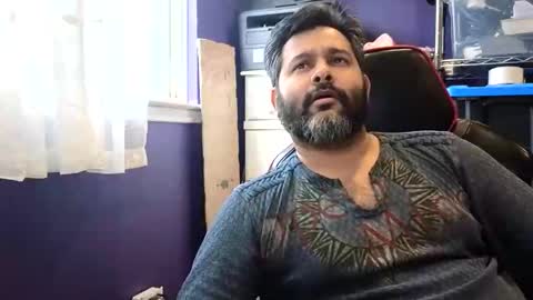 sakhtlaundaz online show from March 17, 9:17 pm