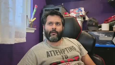 sakhtlaundaz online show from February 8, 10:08 pm