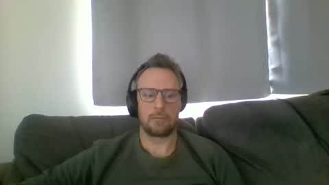 nawtydom1977 online show from December 17, 6:47 pm