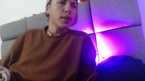 Im Nayton online show from February 2, 12:35 pm