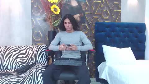 Snapshot of nazper_ chatting on October 19, 4:21 pm Nazper online show from October 19, 4:21 pm