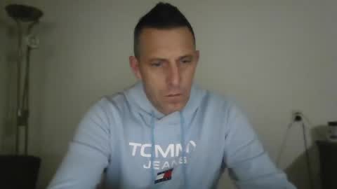 nederland77 online show from December 31, 6:27 am