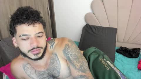 Nei turn green online show from September 27, 7:34 pm