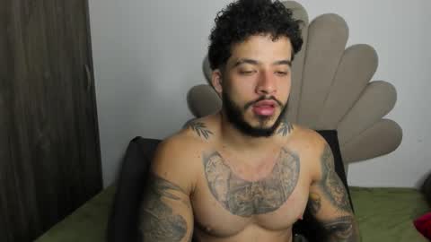 Nei turn green online show from January 10, 1:22 am