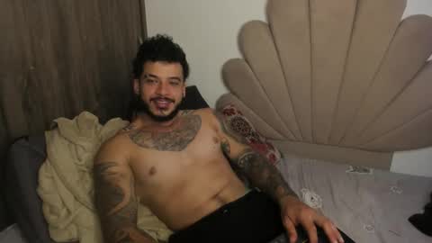 Nei turn green online show from October 18, 7:41 pm