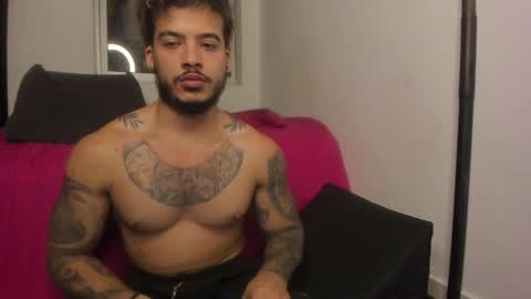 Nei turn green online show from January 29, 7:04 am