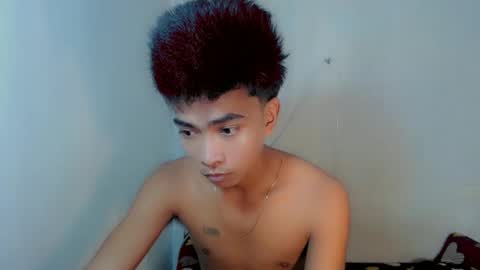 neil_asian69 online show from November 11, 11:32 pm