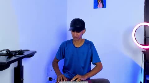 neitan online show from May 23, 4:51 am