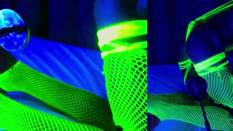 neon xxx online show from October 26, 12:23 am