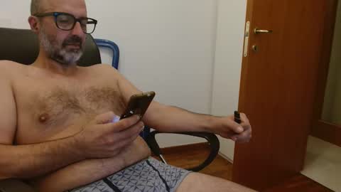 simi online show from September 21, 4:01 am