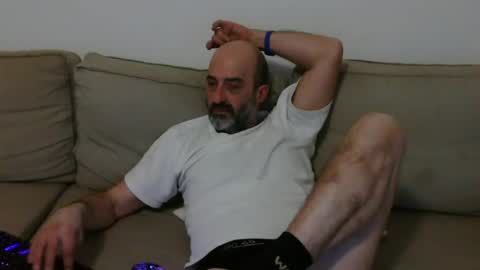 simi online show from February 14, 7:33 pm