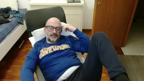 simi online show from February 7, 8:14 pm