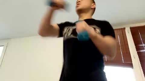 nguyen7788789 online show from December 18, 8:21 am