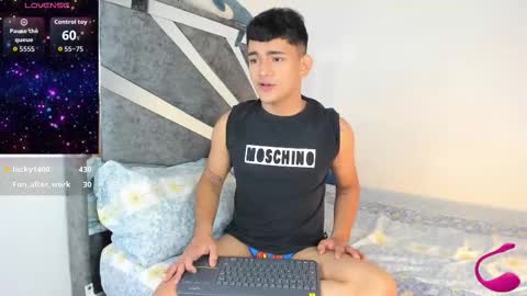 Niall  online show from November 24, 11:28 pm