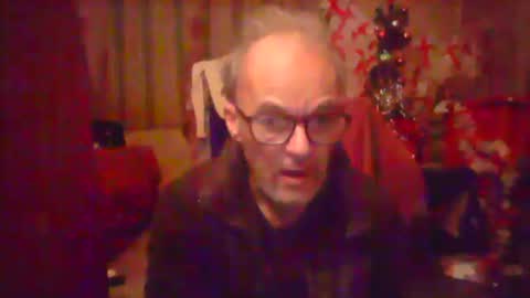 Snapshot of nice6body chatting on December 18, 1:15 am nice6body online show from December 18, 1:15 am