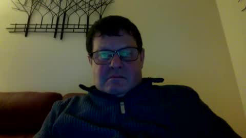 Keith999 online show from February 5, 9:07 pm