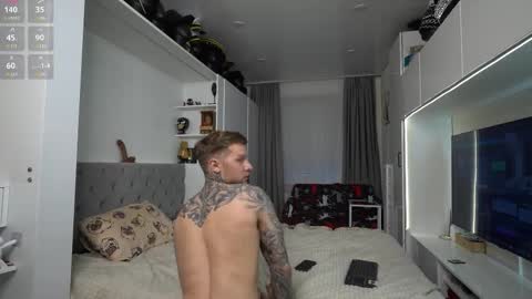 nick_howlenxx online show from March 16, 3:38 pm