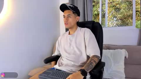 Nick Copeer  online show from July 5, 12:23 pm