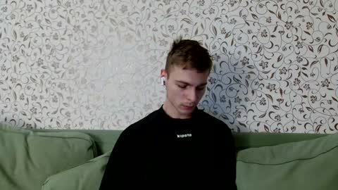 Snapshot of nicksuper8 chatting on March 4, 8:46 am Nick online show from March 4, 8:46 am