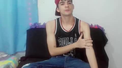 nico222025 online show from February 1, 8:51 pm