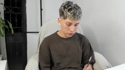 Nico  online show from November 18, 7:12 am