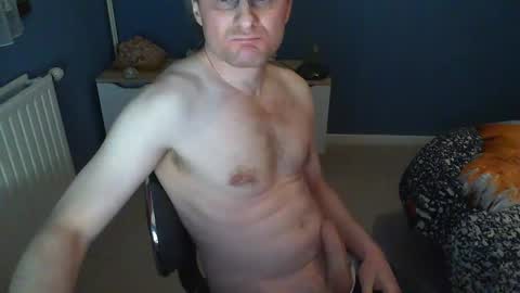 nicodu73 online show from January 1, 7:53 pm