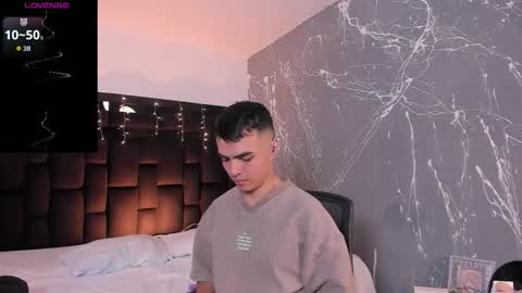 Nico King online show from December 17, 3:36 am