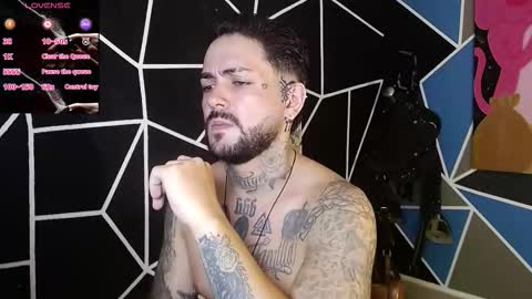 nicolas online show from November 26, 3:31 am