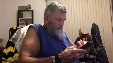 nightmoves1970 online show from November 23, 4:01 am